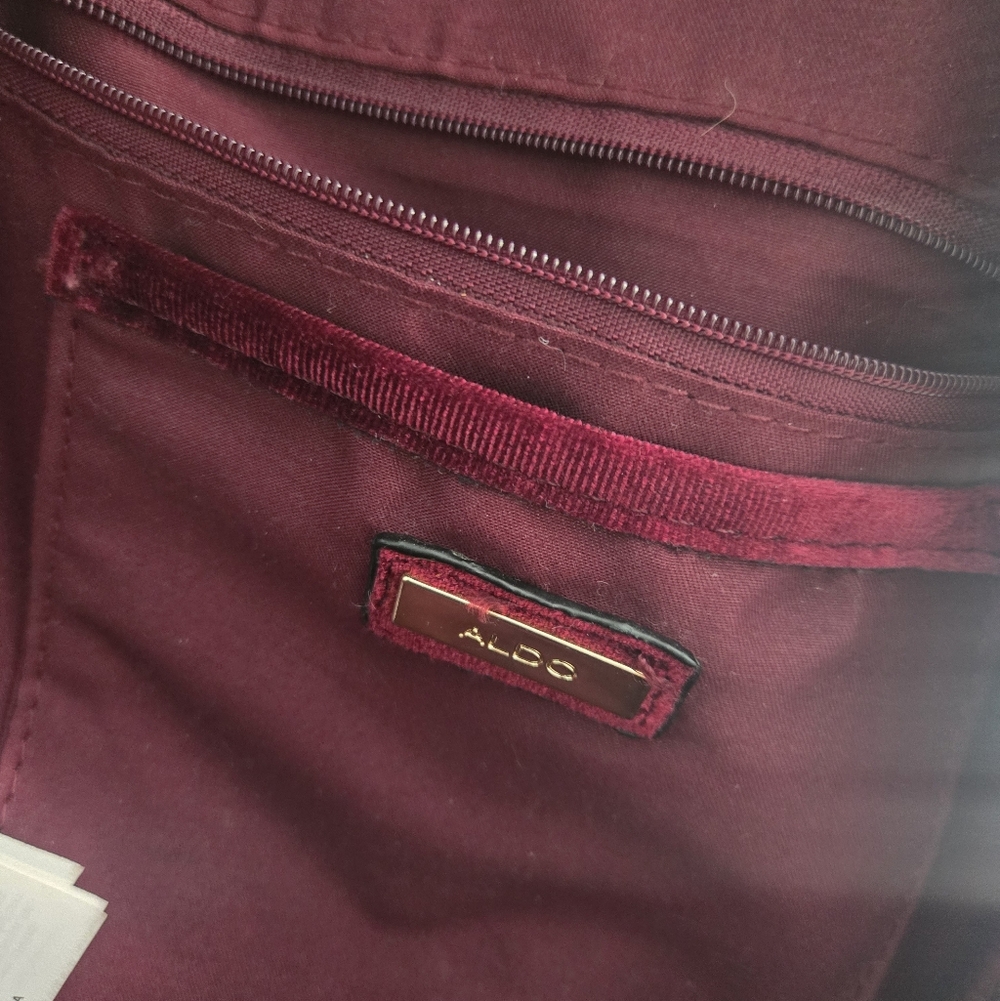 Elegant Aldo Velvet Burgundy Backpack with Floral Embroidery - Picture 6 of 8